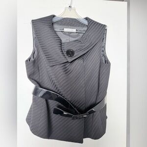 Tahari black Sleeveless Suit with Belt